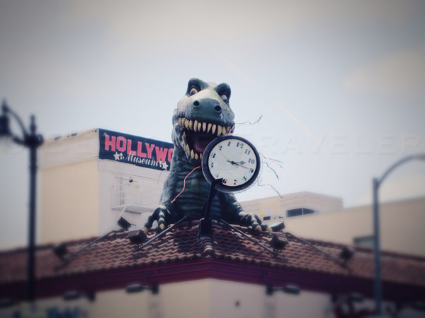 la-dinosaur