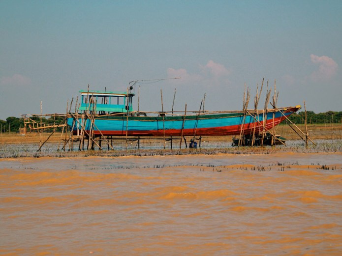 Tonle-Sap-boat